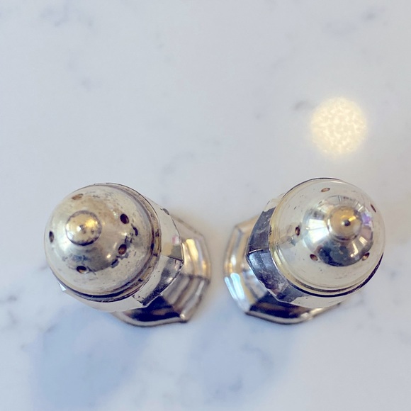 Vintage Salt & Pepper shakers by Trent - Picture 3 of 7